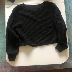 Leith Dolman Sleeve Cropped Black Sweater